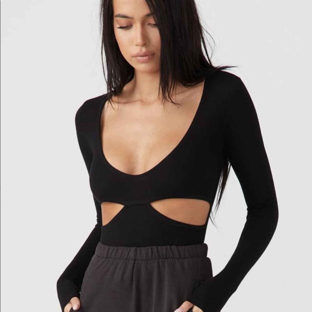 Joah Brown Fitted Cutout Long sleeve